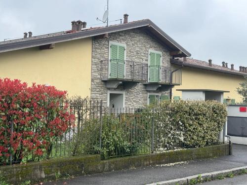 Azzate House | Park 20 Guest House