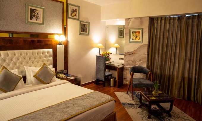 Vidhyadhar Nagar Hotel | Park Ocean