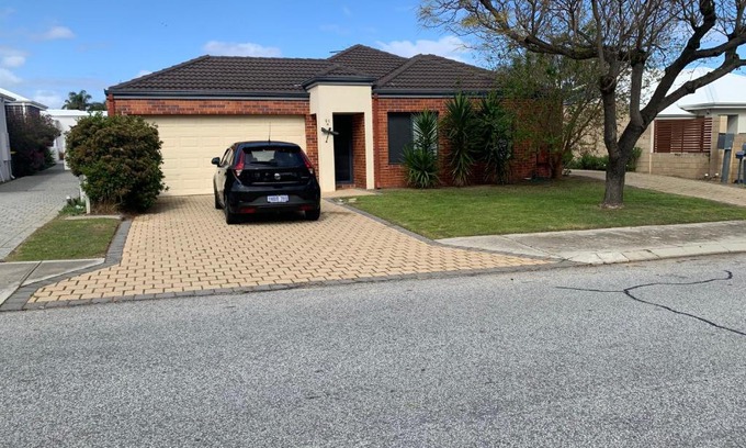 Balga House | Park View Holiday Getaway