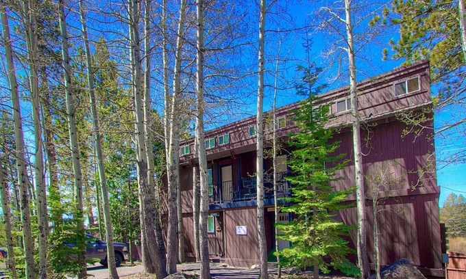 Lake Forest Condo | Park View Paradise by Lake Tahoe Accommodations