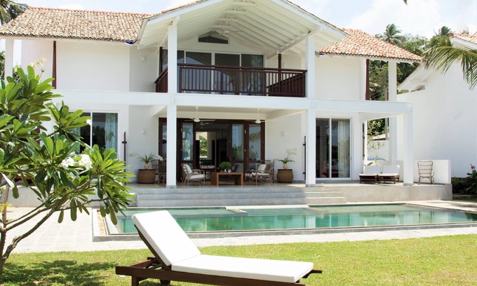 Kamburugamuwa Hotel | Parrotfish Bay Mirissa