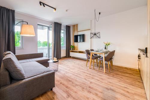 Krzyki Apartment | Partynice Apt - Parking & Balcony - by Rentujemy