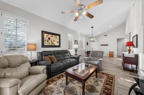 Mesa House | Patio, Grill and Pool Access Cozy Arizona Retreat!