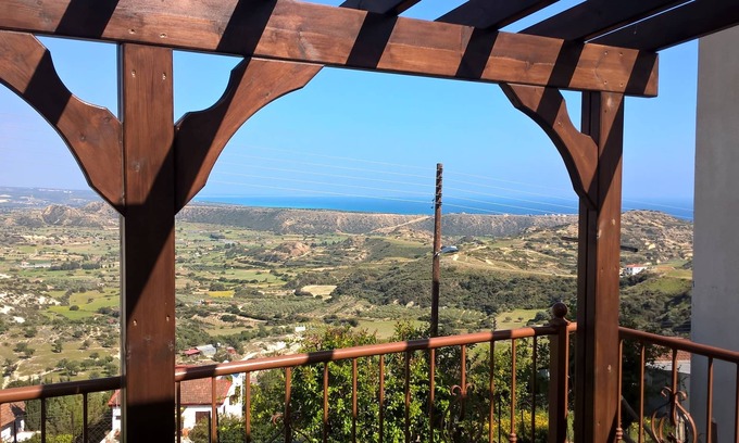 Pissouri House | Patriko Village Home