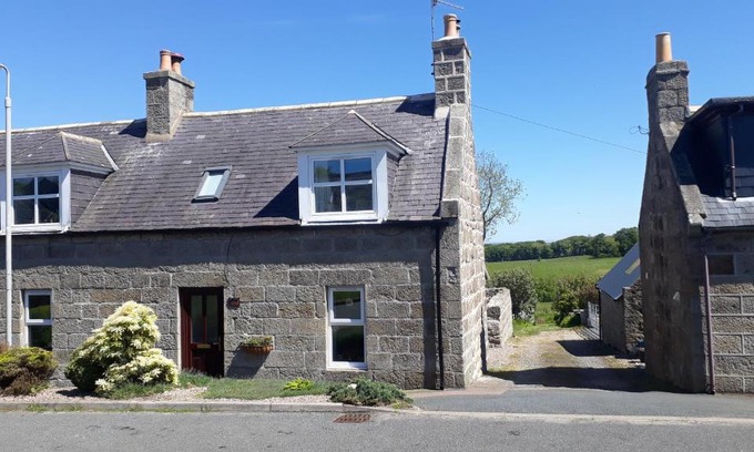 New Pitsligo House | Paula's Cottage