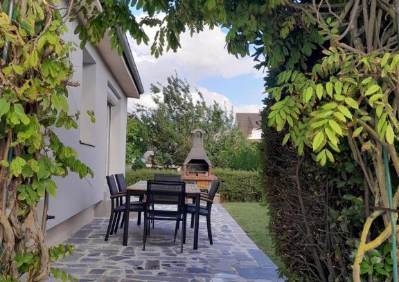 Luc-sur-Mer House | Pavillon 200m de la mer