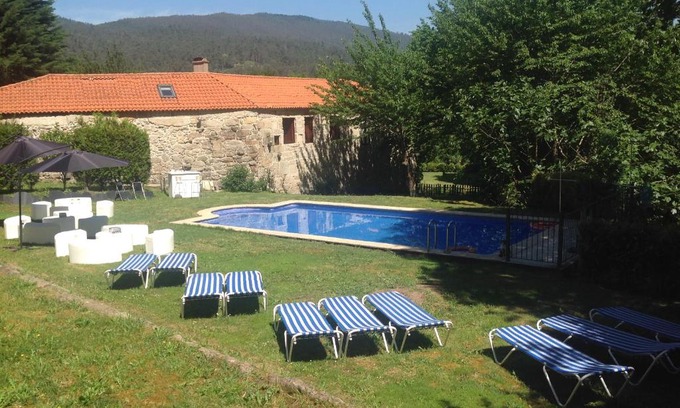 Santa Cristina de Cobres House | Pazo Larache