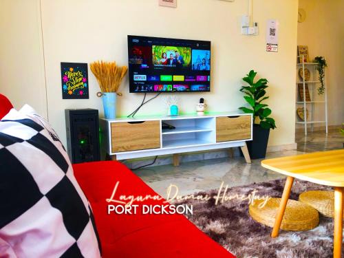 Tanjung Tanah Merah Apartment | PD 3BR Laguna Damai Homestay - Pool View & Near Beach