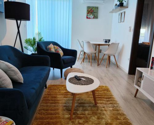 Szekesfehervar Apartment | Pe-Ki Lux Apartman Székesfehérvár