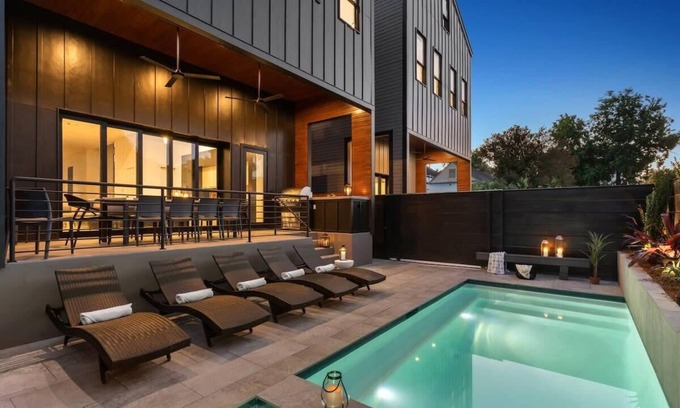 Bywater Condo | Peaceful Bywater Home | Heated Pool | Quiet Stay