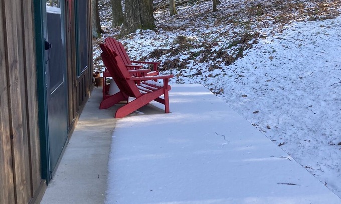 Lairdsville Cabin | Peaceful Cabin overlooking Lake