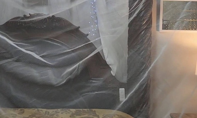 Kernersville House | Peaceful Castle themed home with 3 water fountains great place to relax