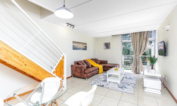 Sandown Apartment | Peaceful Getaway Apartment 2-Bedroom