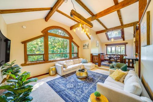 Sammamish House | Peaceful Home with Partial Lake Sammamish View!
