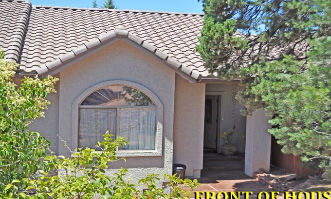 West Sedona Apartment | PEACEFUL & PRIVATE SLEEPS 2