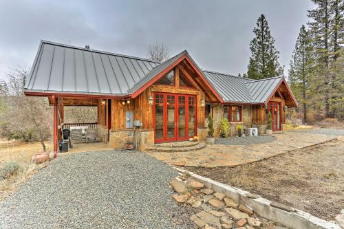Weaverville House | Peaceful Shasta Cascade Getaway on 15-Acre Ranch!