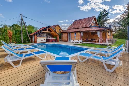 Gornje Dubrave Villa | Peaceful Villa in Gornje Dubrave with Private Pool