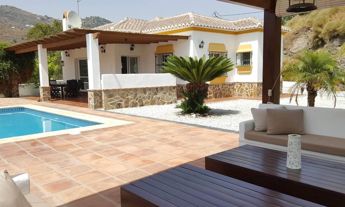 Competa Villa | Peacefully situated modern style villa with private pool, panoramic views & Wifi