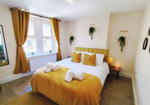 Buxton House | Peak District Cottage