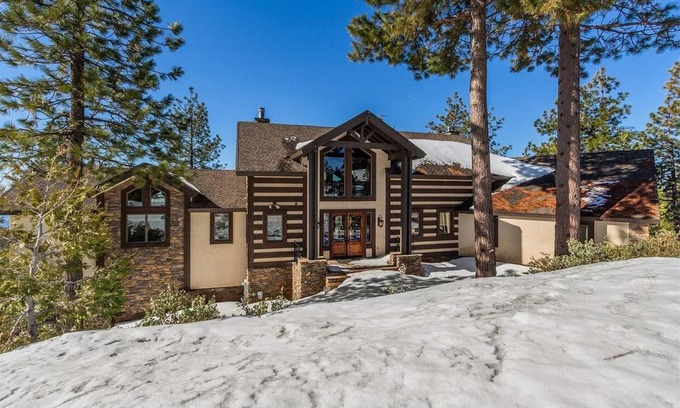 Sierra Cedars Cabin | Peak of Perfection at Bretz Mountain III