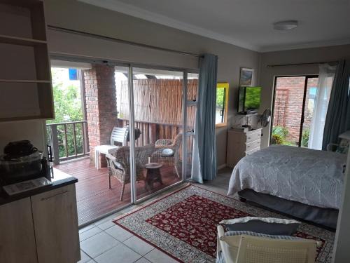 Chintsa Apartment | Pebbles and Shells