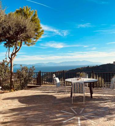 Egira Villa | Peloponnese Hideout - White house with the sea view