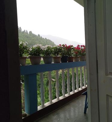 Dirang House | Pema HOMESTAY