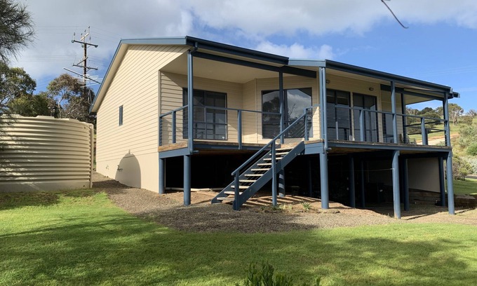 Penneshaw House | PENNESHAW FAMILY BEACHHOUSE