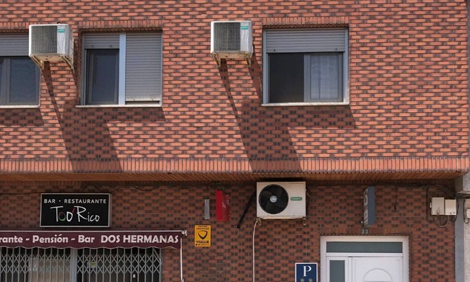 Bolanos de Calatrava House | Pensión Dos Hermanas