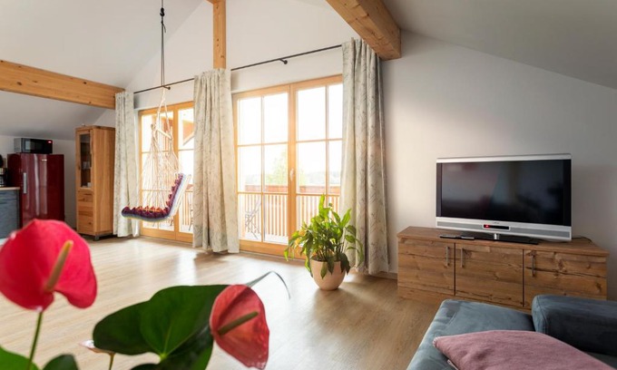 Otterfing House | Pension Bernhardhof