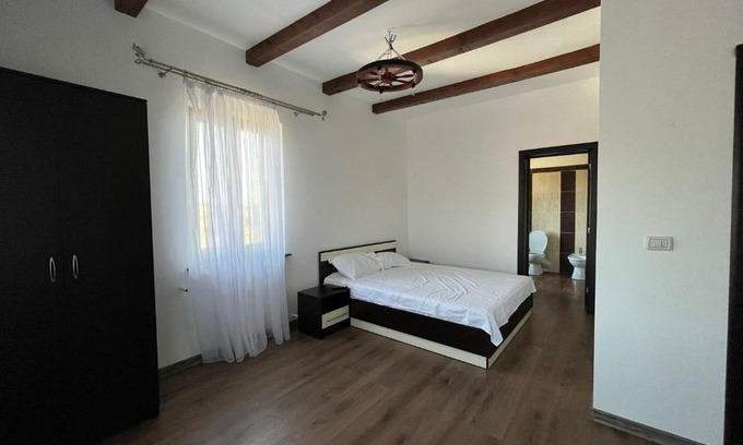 Zorleni House | Pensiunea La Conac