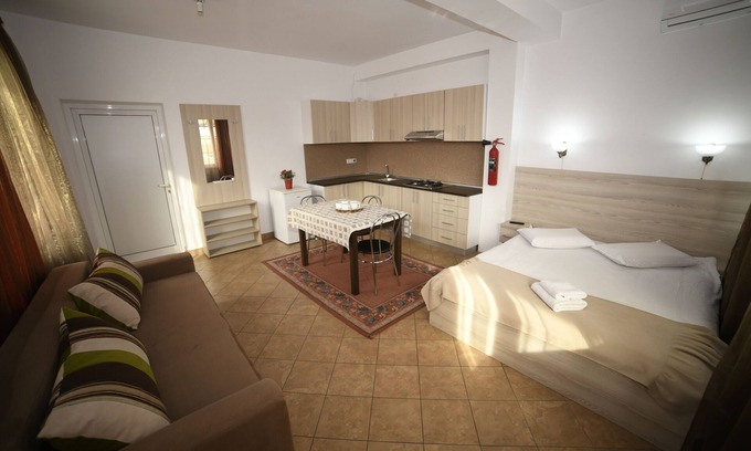 Cluj-Napoca House | Pensiunea Zbor 1