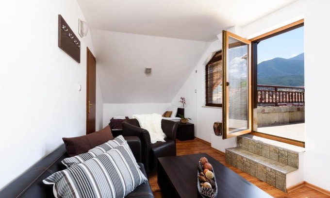 Kvartal Noviya Grad Apartment | Penthouse Аpartment Panoramic , Mountain views