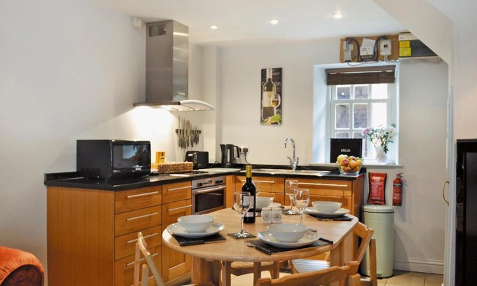 Glandyfi House | Pentre Uchaf Top Village