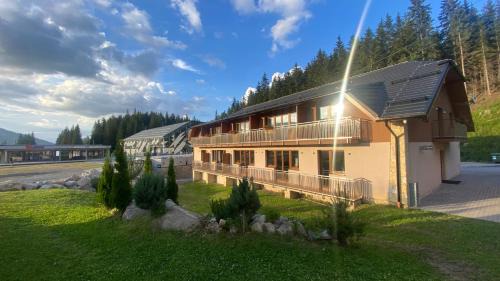 Jasna House | Penzión JANÍK JASNÁ