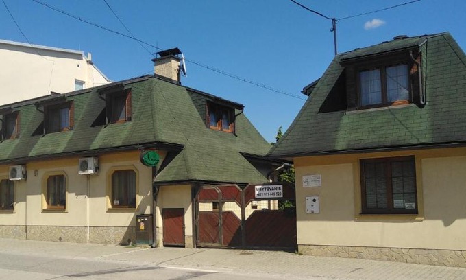 Varin House | Penzión Weinerovka Varín