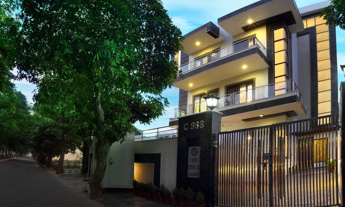 Sushant Lok House | Perch Arbor Suites