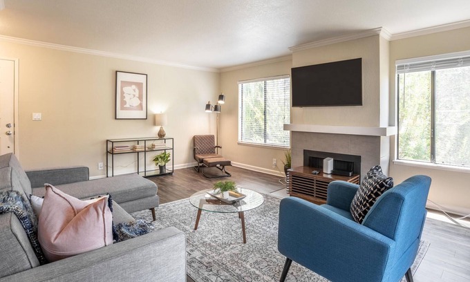 Walnut Creek Apartment | Perfect 2BR Apartment in Walnut Creek Near BART