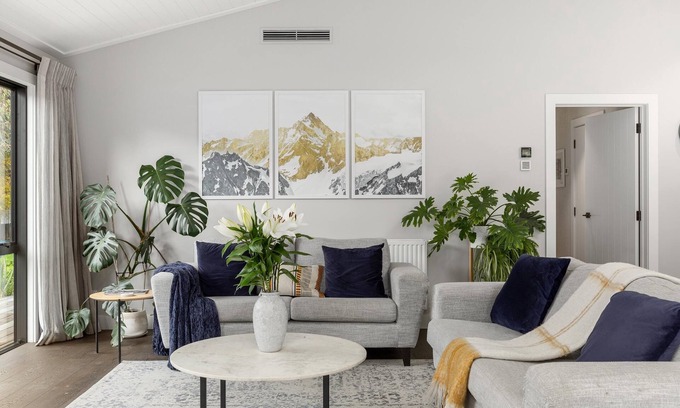 Arrowtown House | Perfect Family