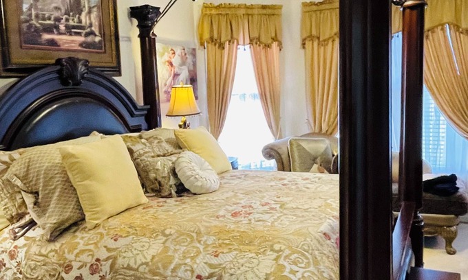 Cliftondale House | Perfect Getaway! The ultimate experience in vacationing .