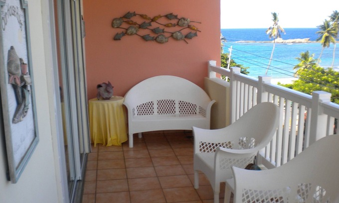 Bajura Apartment | Perfect Location, Excellent set up, walk to the beach and Fisherman Village