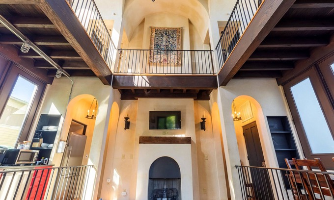 Cannonborough Elliotborough House | Perfect Location in Downtown Charleston