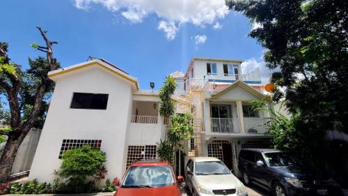 Peguy Ville Apartment | Perfect one bedroom in Peguy-Ville