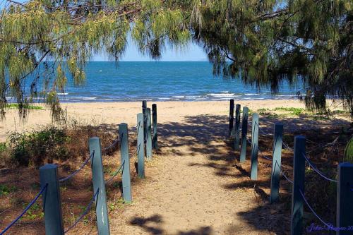 Pallarenda House | Perfection in Pallarenda With Pool & Studio Apt