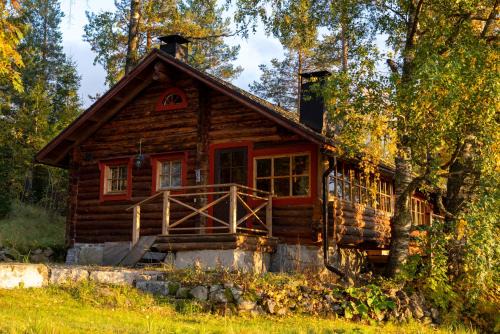 Viitasaari Ski Chalet | Perinnehirsitalo
