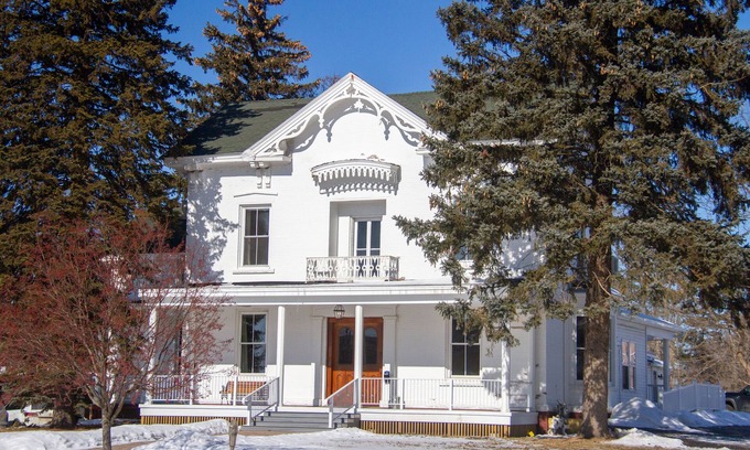 Potsdam Hotel | Pert House