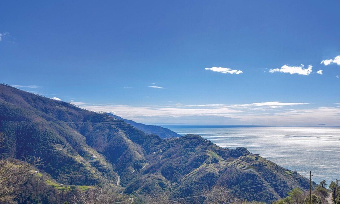 San Bernardino Apartment | Pet friendly apartment in vernazza sp