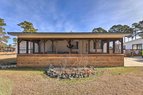 Oriental House | Pet-Friendly Cabin with Dock Fish and Explore!