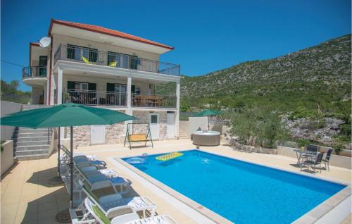 Rastovac House | Pet Friendly Home In Zagvozd With Wifi