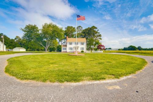 Cape Charles House | Pet-Friendly Home with Gazebo Minutes to Beach!
